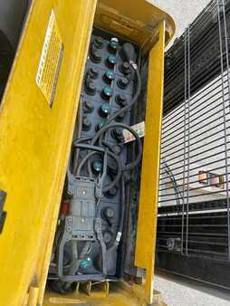 Apilador eléctrico 2017 Yale MS15X (4)