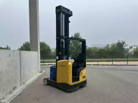 Tolóoszlopos targonca 2019  Yale MR14 (1)