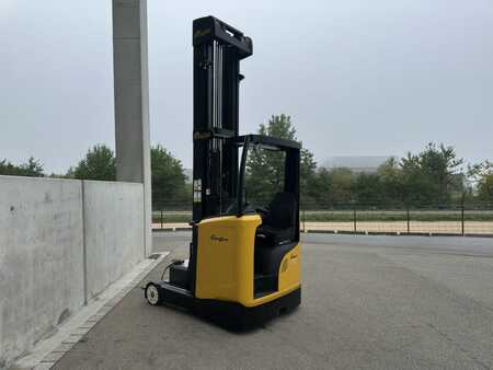 Chariots à mât rétractable 2019  Yale MR14 (2)