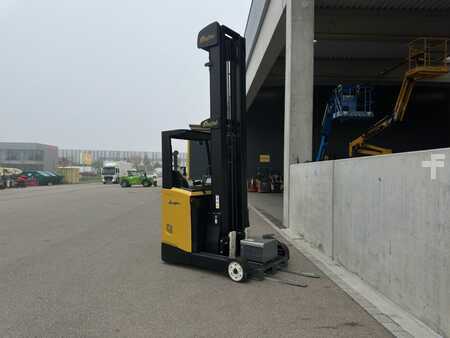 Chariots à mât rétractable 2019  Yale MR14 (3)