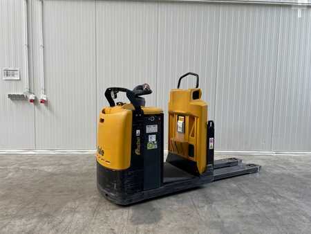 Recogepedido horizontal 2019 Yale MO20 (1)