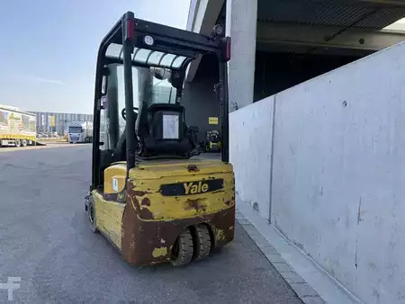Elektrisk- 3 hjul 2019  Yale ERP15VTSWB (3)