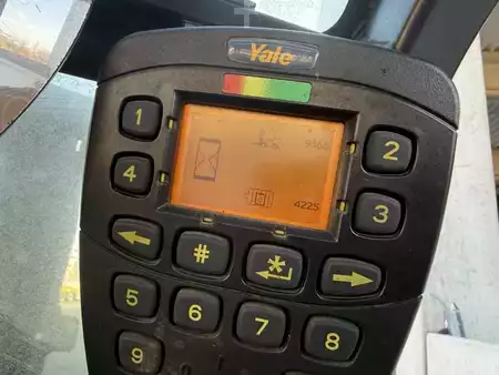 Elektrisk- 3 hjul 2019  Yale ERP15VTSWB (7)