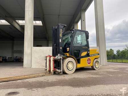 Diesel Forklifts 2020  Yale GDP55VX (1)