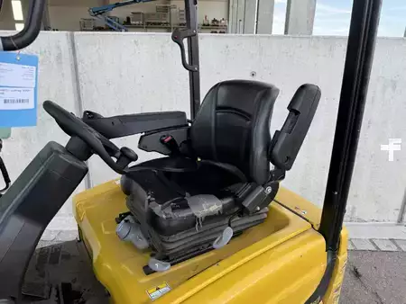 Elektrisk- 3 hjul 2020  Yale ERP16VTSWB (5)