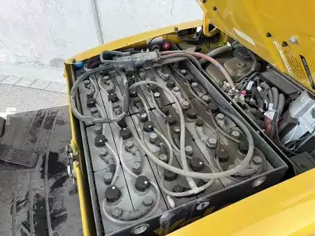 Elektrisk- 3 hjul 2020  Yale ERP16VTSWB (6)