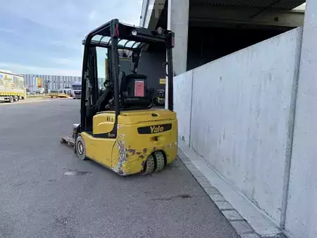 Elektrisk- 3 hjul 2020  Yale ERP16VTSWB (3)