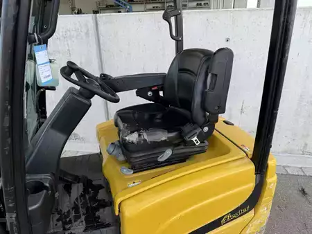 Elektro tříkolové VZV 2020  Yale ERP16VTSWB (5)