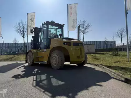 Dízel targoncák 2021  Yale GDP120DF (5)