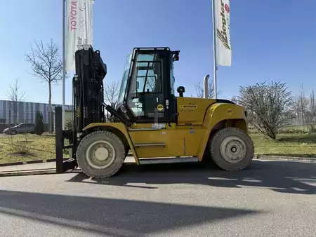 Dízel targoncák 2021  Yale GDP120DF (6)