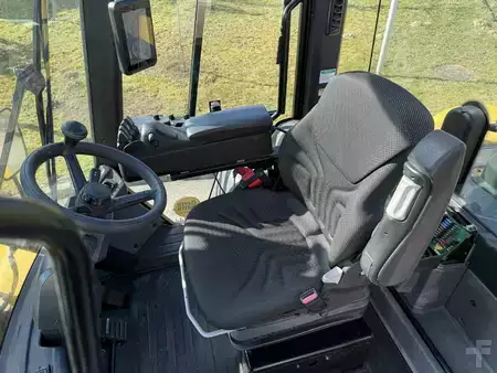 Dízel targoncák 2021  Yale GDP120DF (7)