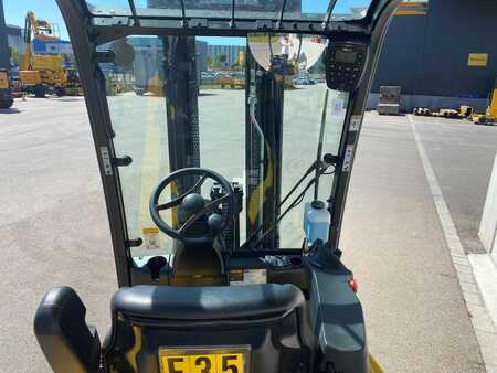 Eléctrica de 3 ruedas 2021 Yale ERP20VTLWB (4)