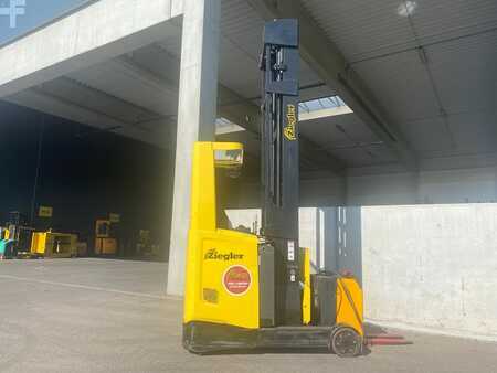 Carrelli retrattili 2020 Hyster R1.6HD (1)