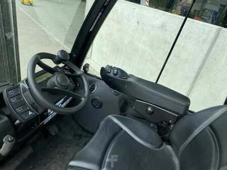 Carretilla elevadora diésel 2022  Yale GDP35VX (6)