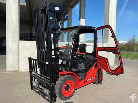 Diesel Forklifts 2022  HC (Hangcha) CPCD35-X2H7F1 (1)