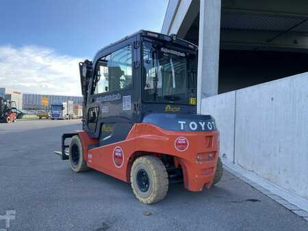 El Truck - 4-hjul 2023  Toyota 8FBMT50 (3)