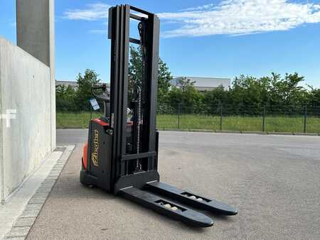 Apilador eléctrico 2024 Toyota SWE120L (2)