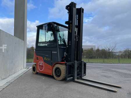 Elektro 4 Rad  Toyota 9FBMK30T (2)