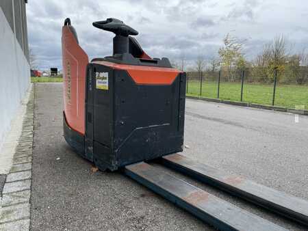 Transpaleta eléctrica 2021 Toyota LPE200 (2)