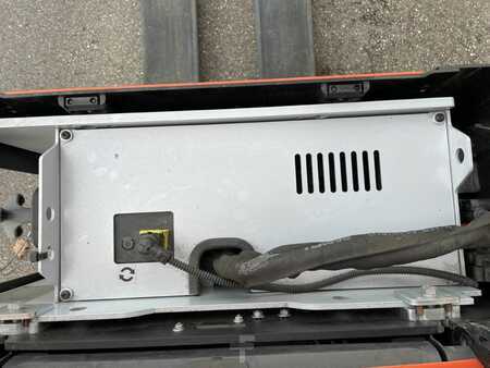 Transpaleta eléctrica 2021  Toyota LPE200 (5)