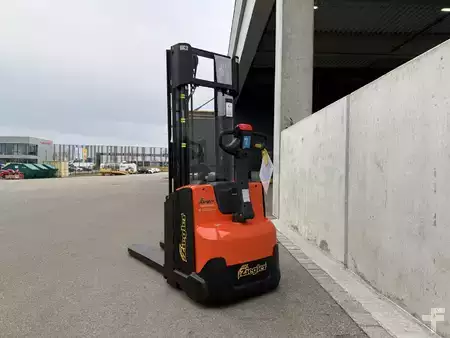 Hochhubwagen 2025  Toyota SWE120 (3)