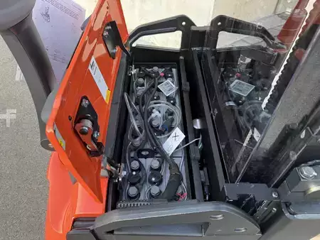 Hochhubwagen 2025  Toyota SWE160L (4)