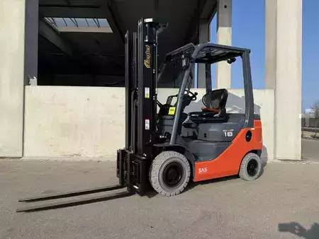 Dieselový VZV 2026  Toyota 8FDF18 (1)