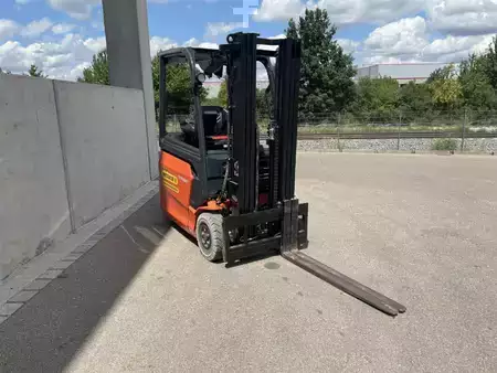 Elektro 3 Rad 2026  Toyota 9FBE15T (2)