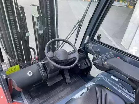 Carrelli elettrici 4 ruote 2026  Toyota 8FBMT50 (5)