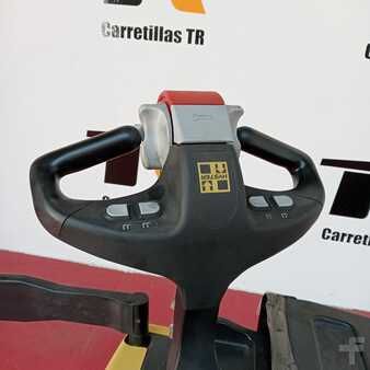 Electric Pallet Trucks 2018  Hyster P2.0 (3)