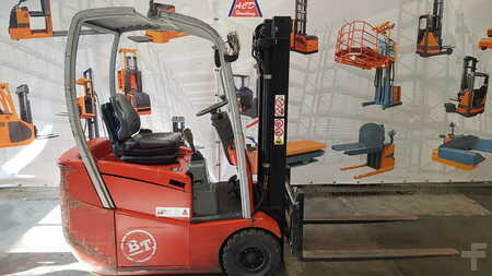 Eléctrica de 3 ruedas 2006 BT C3E150R (1)