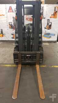 Carretilla elevadora diésel 2010 OMG ERGOS 25 D (3)