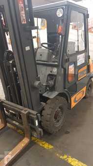 Carretilla elevadora diésel 2010 OMG ERGOS 25 D (4)