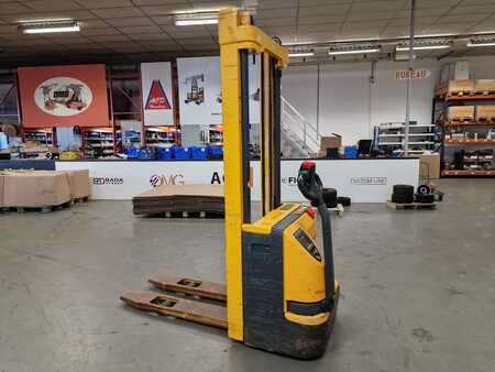 Apilador eléctrico 1998 Jungheinrich EJC12-G-115-360ZT (1)