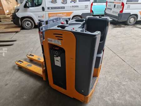 Electric Pallet Trucks 2018  OMG VIRTUS 20 RX-C AC (4)