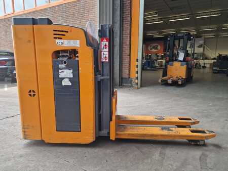 Electric Pallet Trucks 2018  OMG VIRTUS 20 RX-C AC (5)