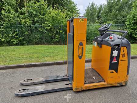 Electric Pallet Trucks 2014  OMG 620PF AC (3)