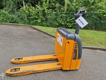 Electric Pallet Trucks 2014  OMG 316KN AC (1)