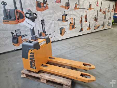 Electric Pallet Trucks 2018  OMG 313KN (2)