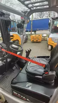 3-wiel elektrische heftrucks 2019  Still RX50-10NEWBATT (5)