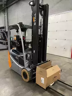 Eléctrica de 3 ruedas 2022  Still RXE-15 (5)