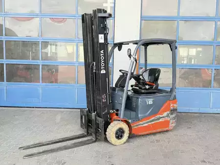 Elektrisk- 3 hjul 2021  Toyota 8FBE16T (4)