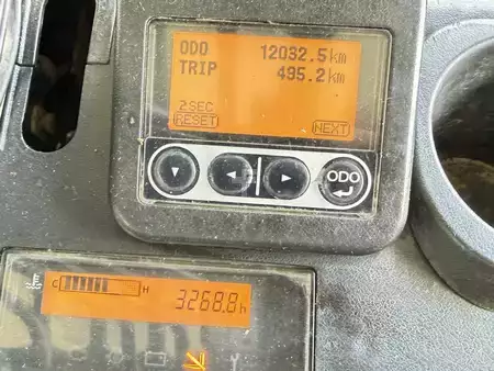 Treibgasstapler 2012  Toyota 02-8FGF30 (6)