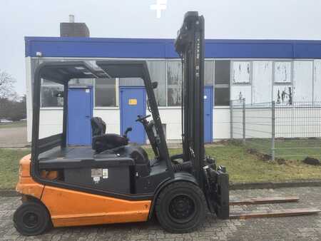 62317_516027004938-9.jpg?v=1766434502