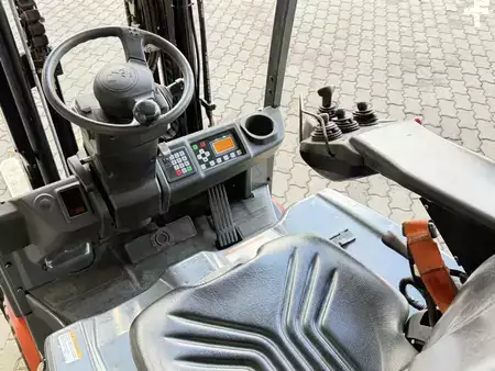 El truck - 3 hjulet 2021  Toyota 8FBM16T (5)