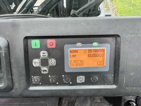 Elektro 4 Rad 2018  Toyota 8FBMT40 (7)