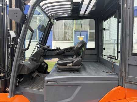 Elektro 4 Rad 2018  Toyota 8FBMT40 (9)
