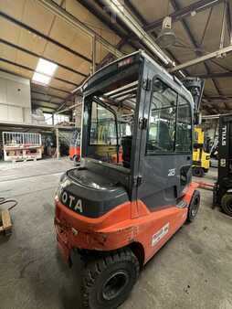 Elektro 4 Rad 2018  Toyota Traigo 8FBMT40 (4)