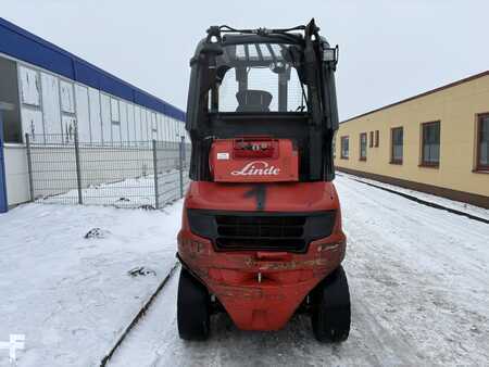 Treibgasstapler  Linde H40T-01 (4)