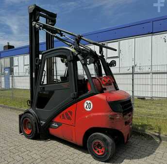 Carrello elevatore a gas 2015  Linde H35T-02 393 EVO (2)